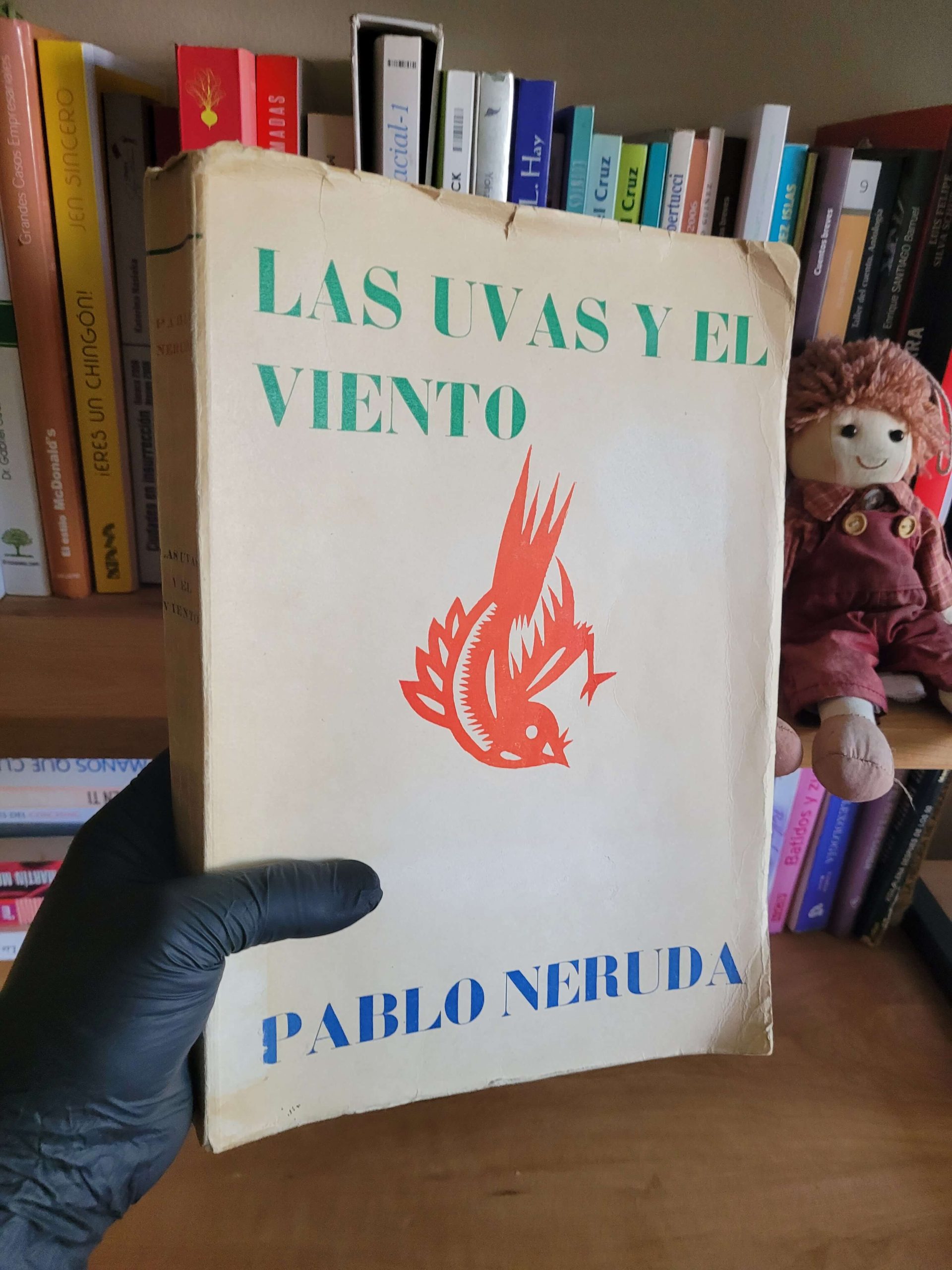 (1954) Pablo Neruda: Las uvas y el viento (Nacimiento)