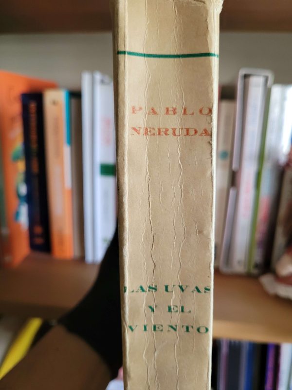 (1954) Pablo Neruda: Las uvas y el viento (Nacimiento)