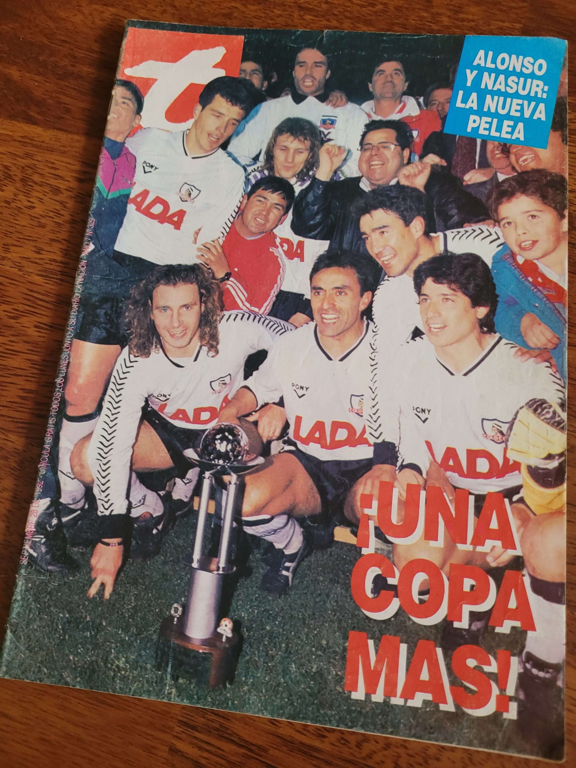 (1992) Revista Triunfo Colo Colo campeón Copa Interamericana