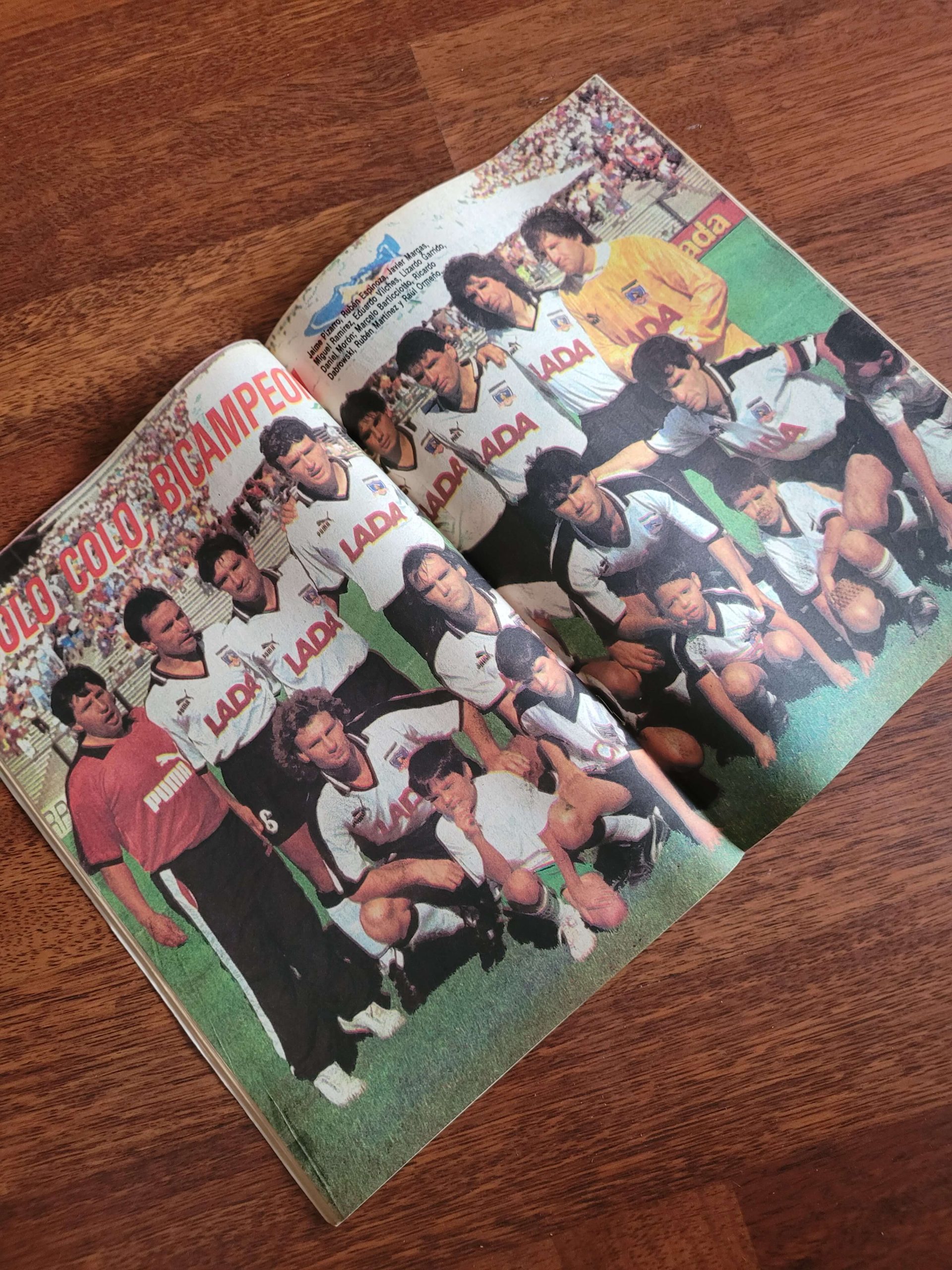 (1990) Revista Triunfo Colo Colo campeón 90