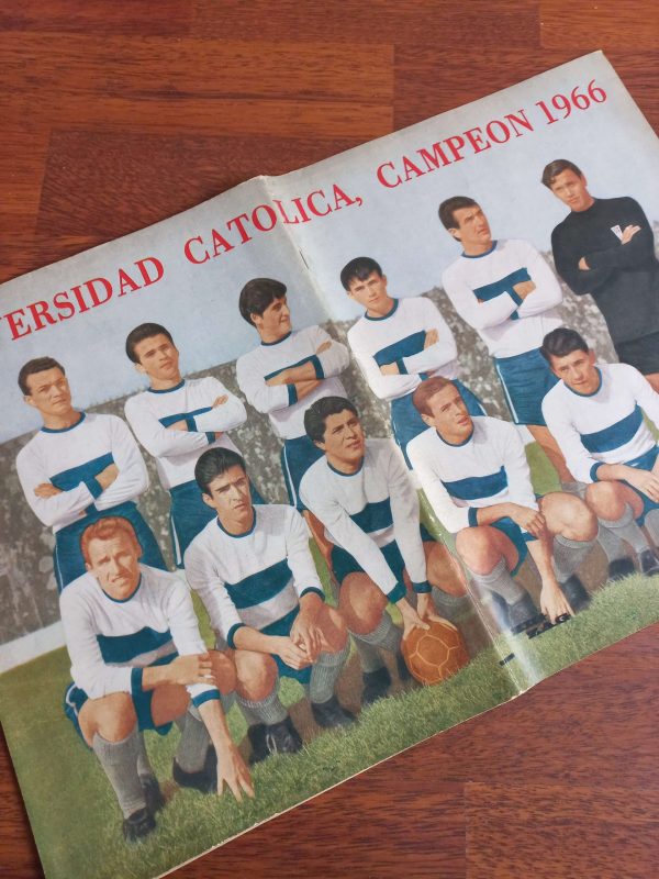 Revista Estadio Universidad Católica campeón 1966