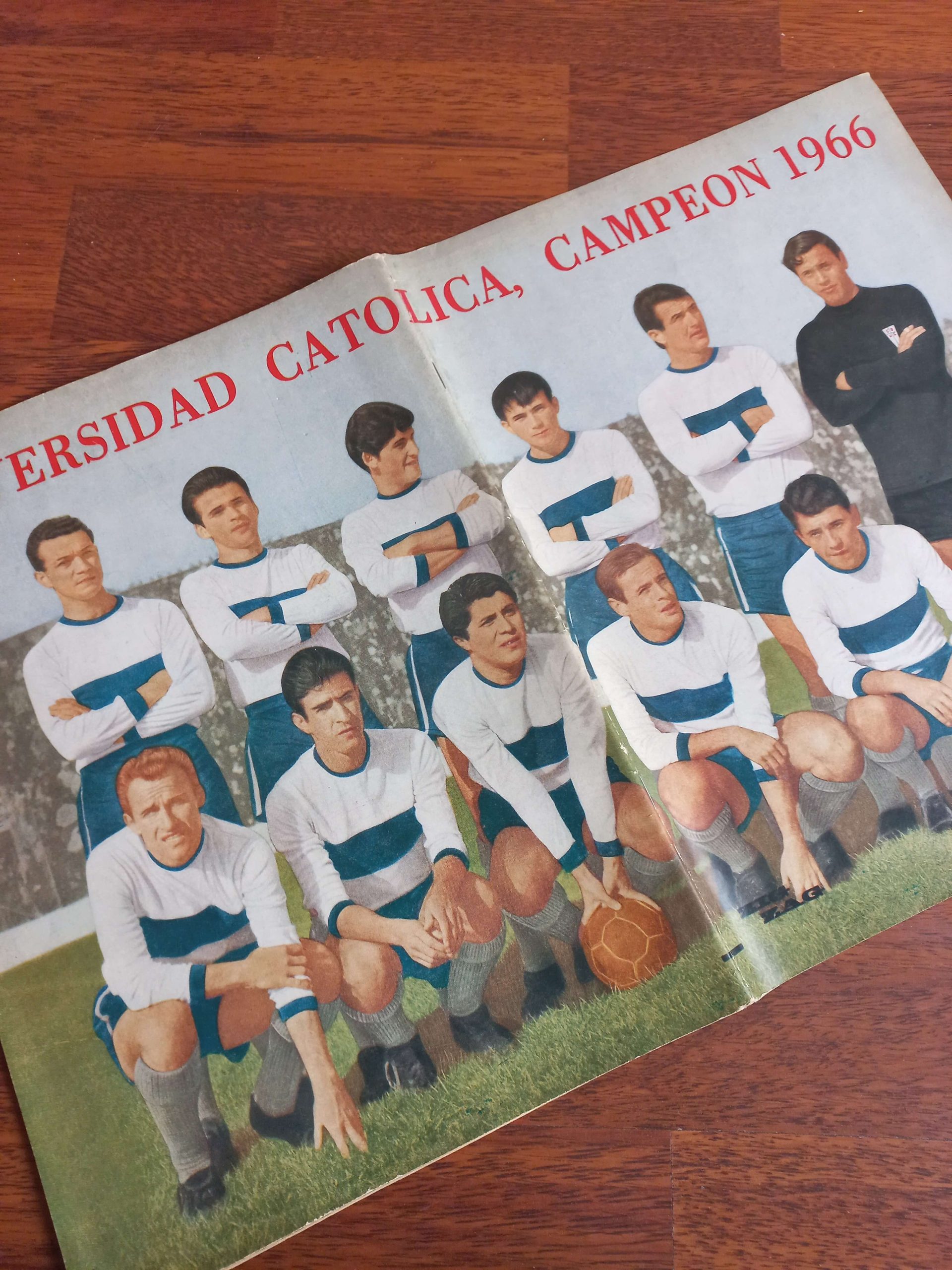 (1966) Revista Estadio Universidad Católica campeón 66