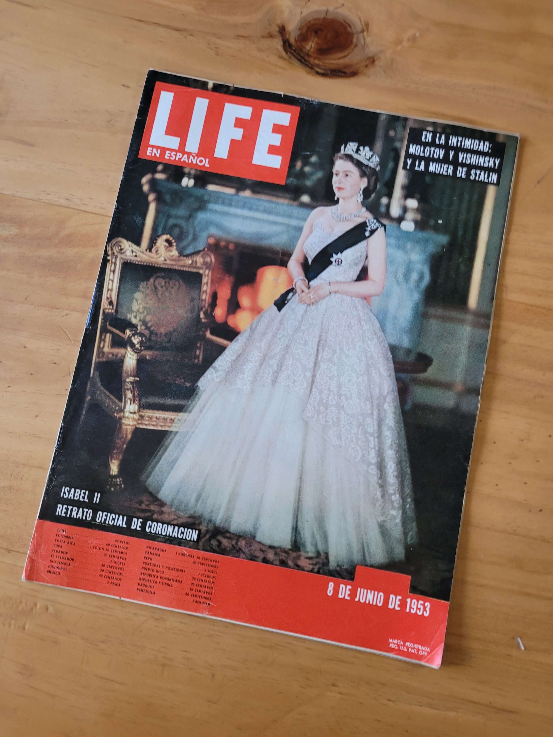 Revista LIFE (1953) -Portada ISABEL II