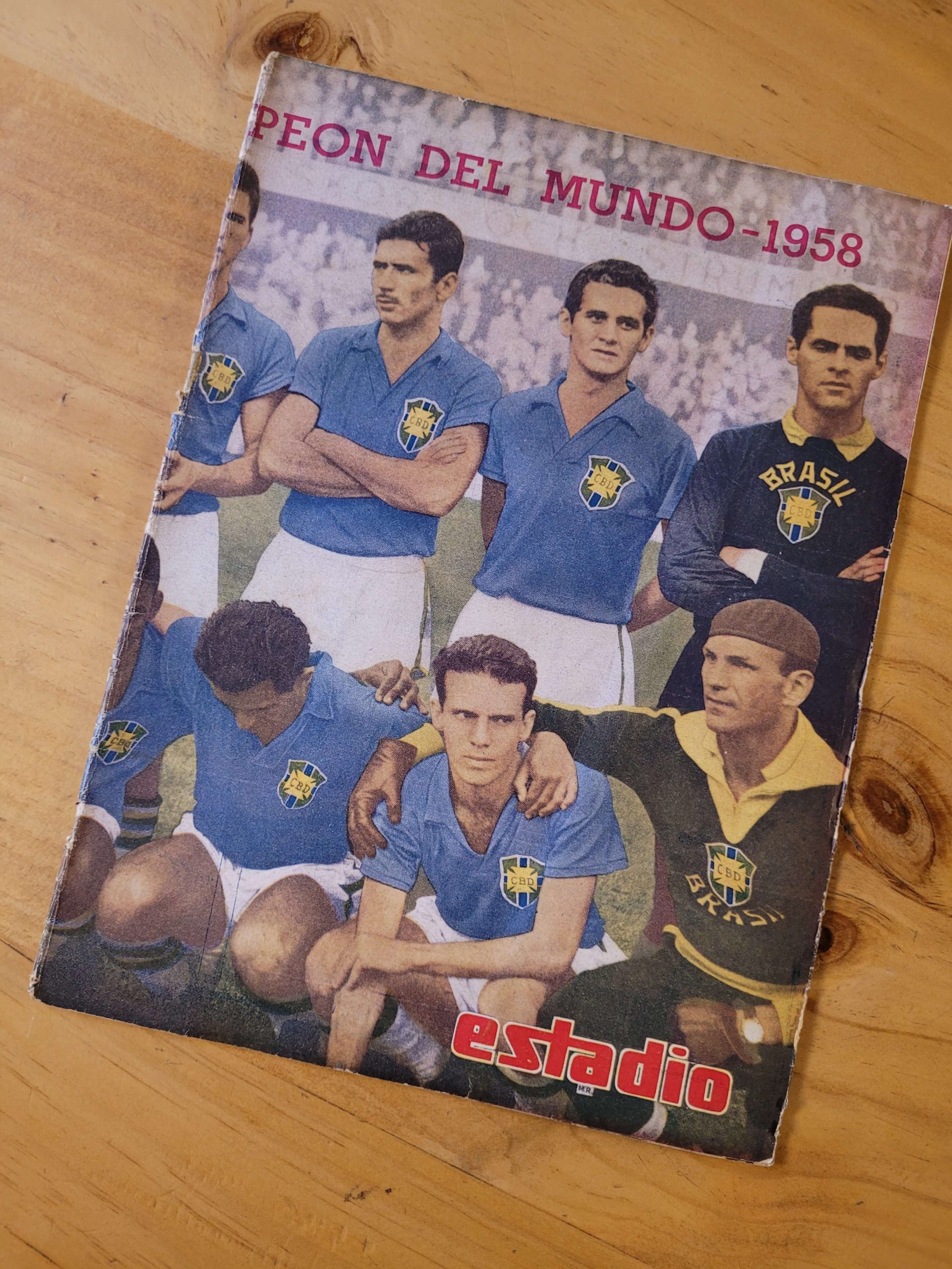 Revista ESTADIO -Portada Brasil campeón del mundo 1958-