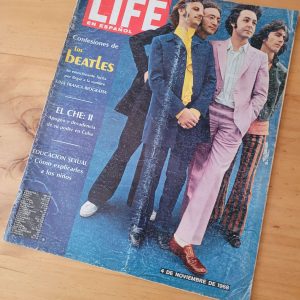 Revista LIFE -Portada Beatles- (1968)