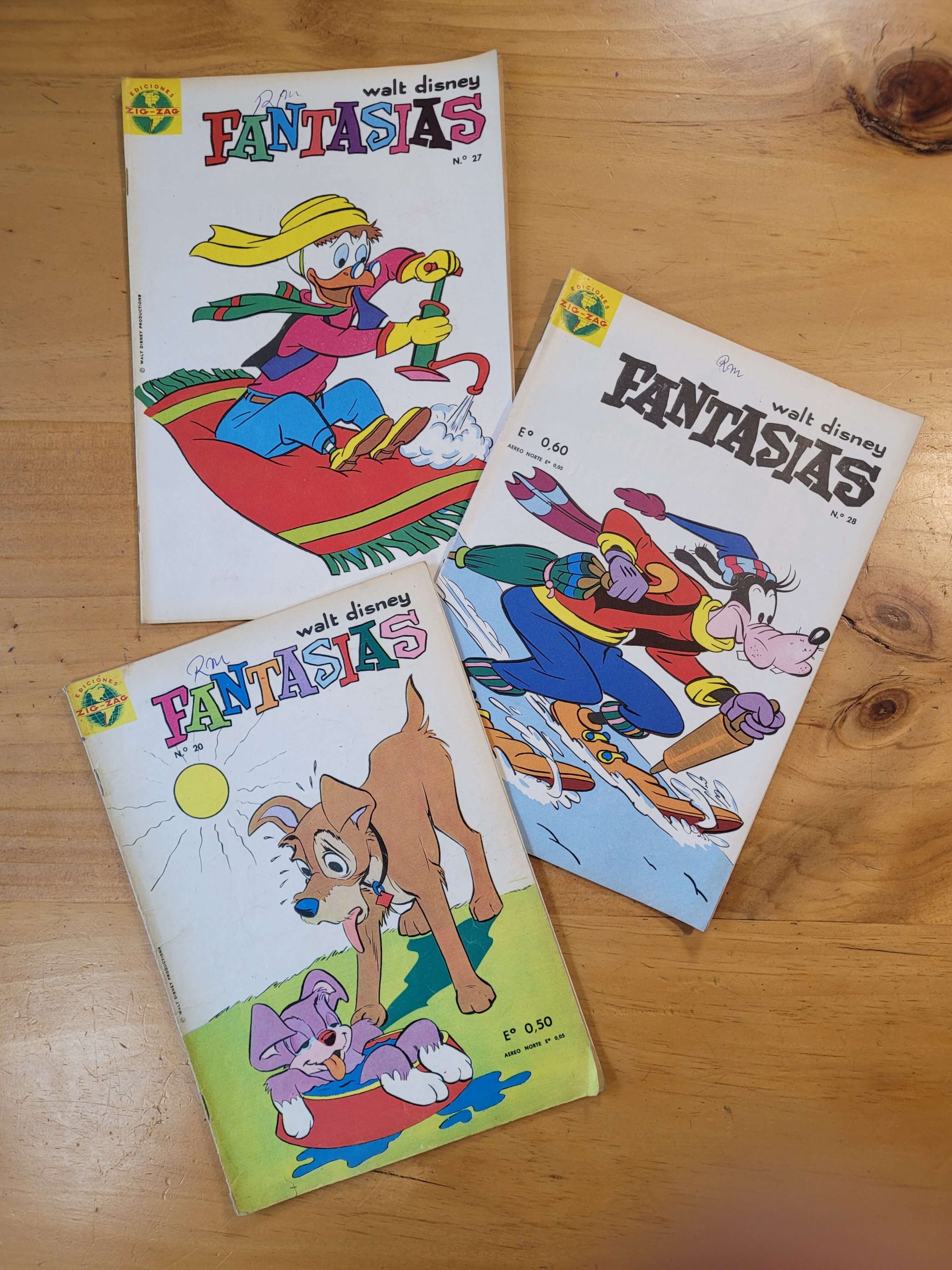 Pack n°3 FANTASIAS de Walt Disney, años 60s (x3)