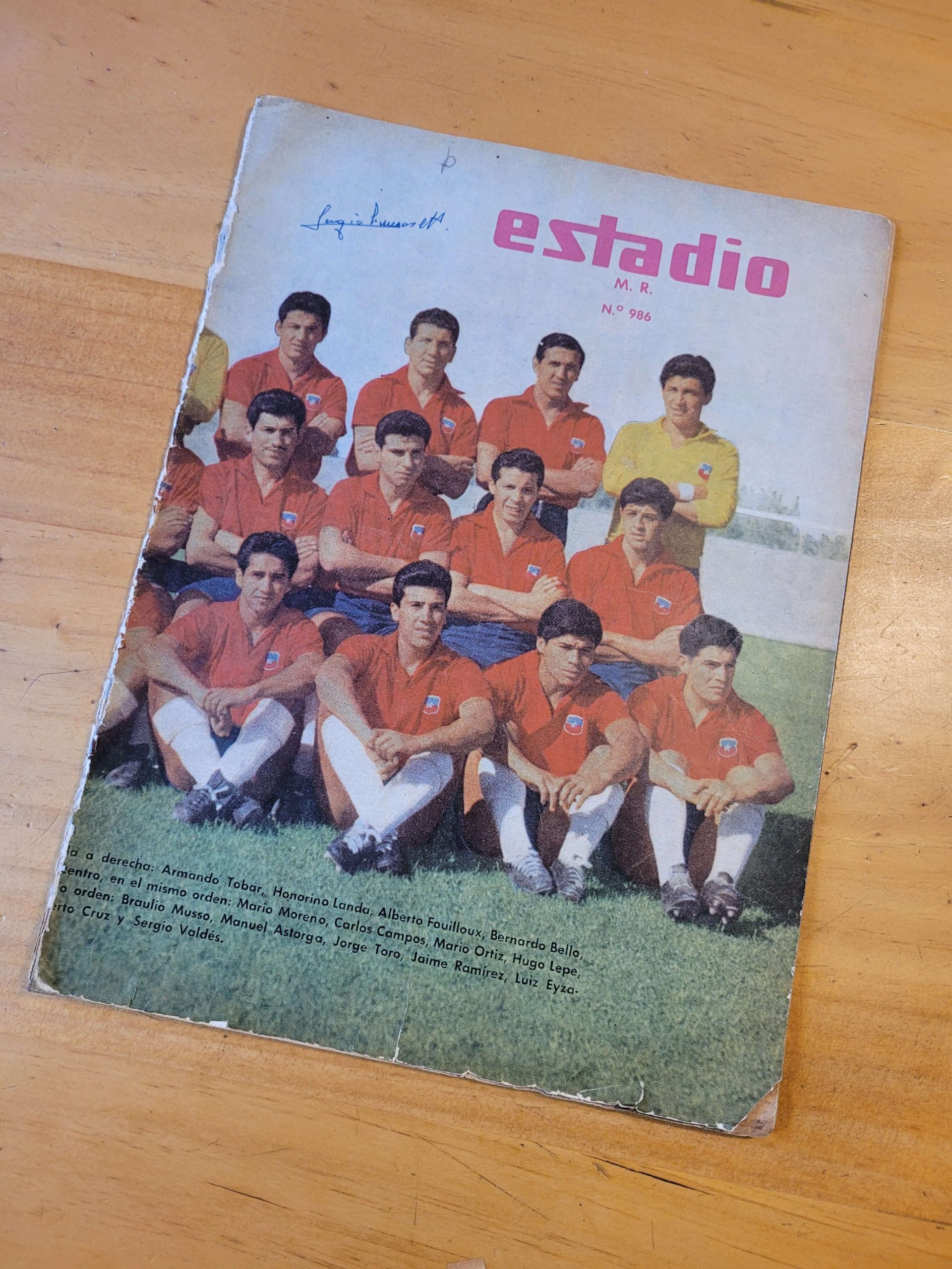 Revista ESTADIO n°986 -Plantel para mundial de 1962 en portada-