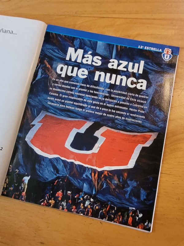 Revista TIRUNFO -U de Chile campeón apertura 2004-