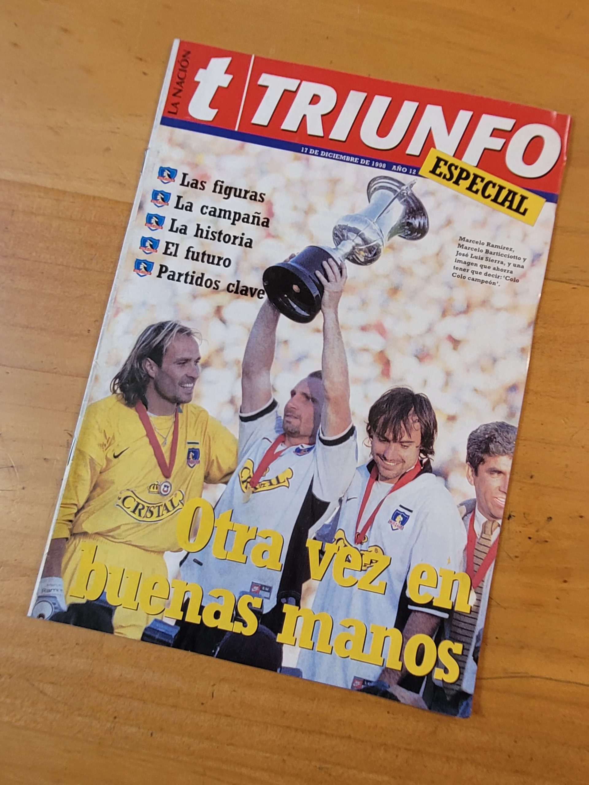 Revista TRIUNFO -Colo Colo campeón 1998-