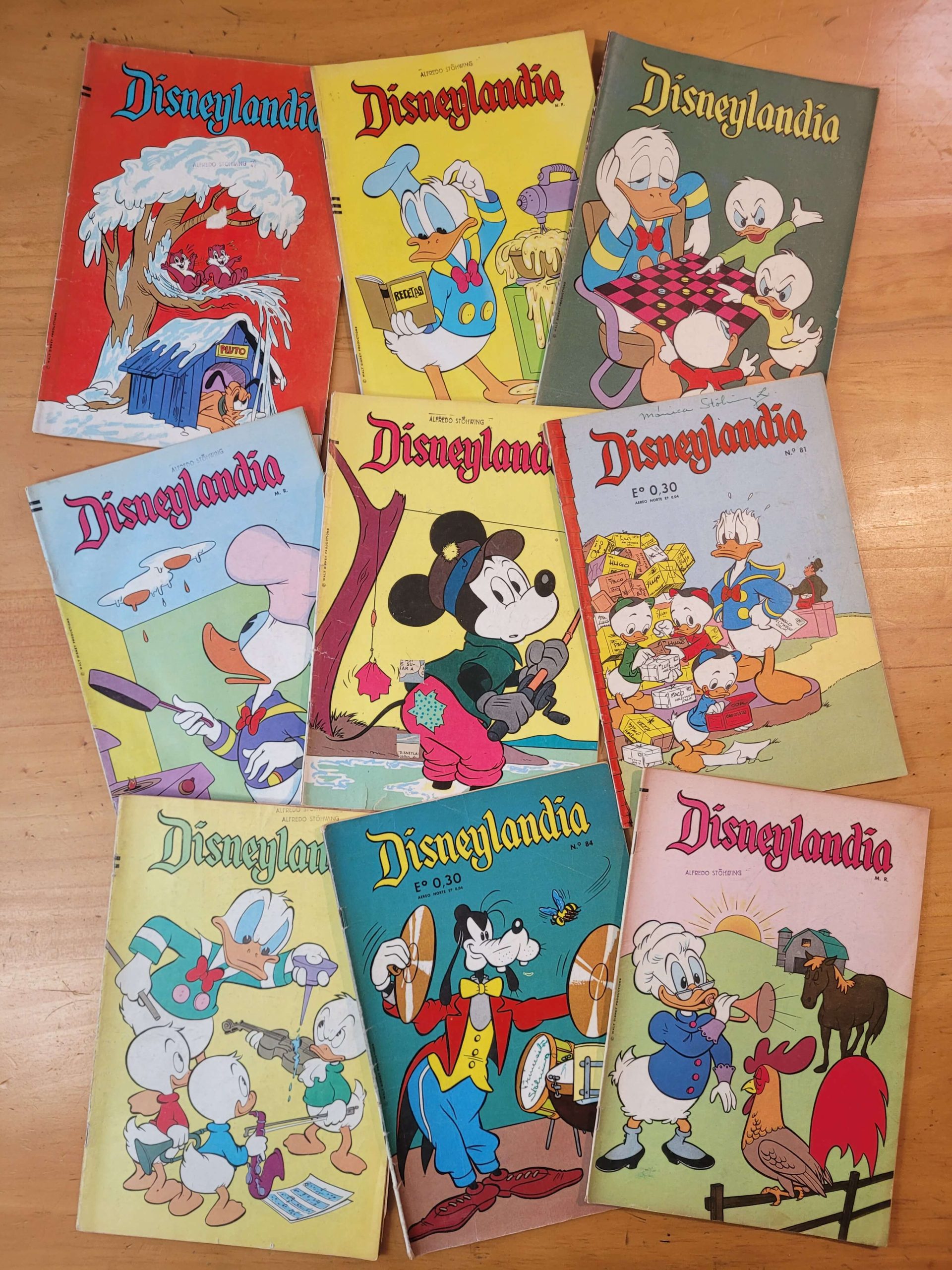 Pack DISNEYLANDIA n°3, años 60s (x9)