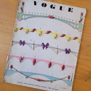 Revista VOGUE edición francesa para febrero de 1949 (Número de postguerra)