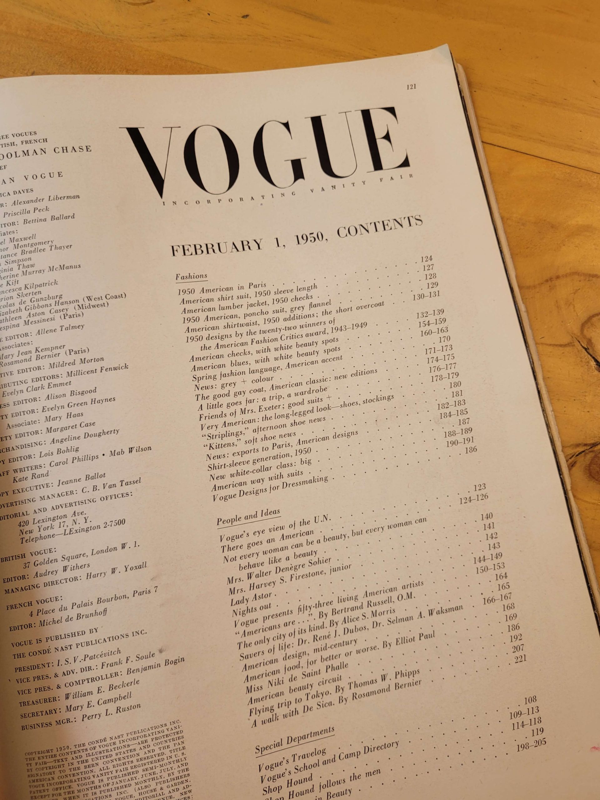 Revista VOGUE febrero 1950 -Especial AMERICANA- - Imagen 14