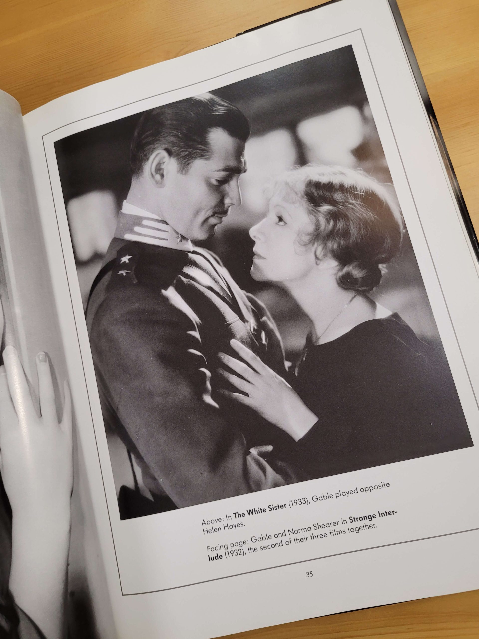 Libro HOLLYWOOD PORTRAIT: CLARK GABLE (1992) - Imagen 8