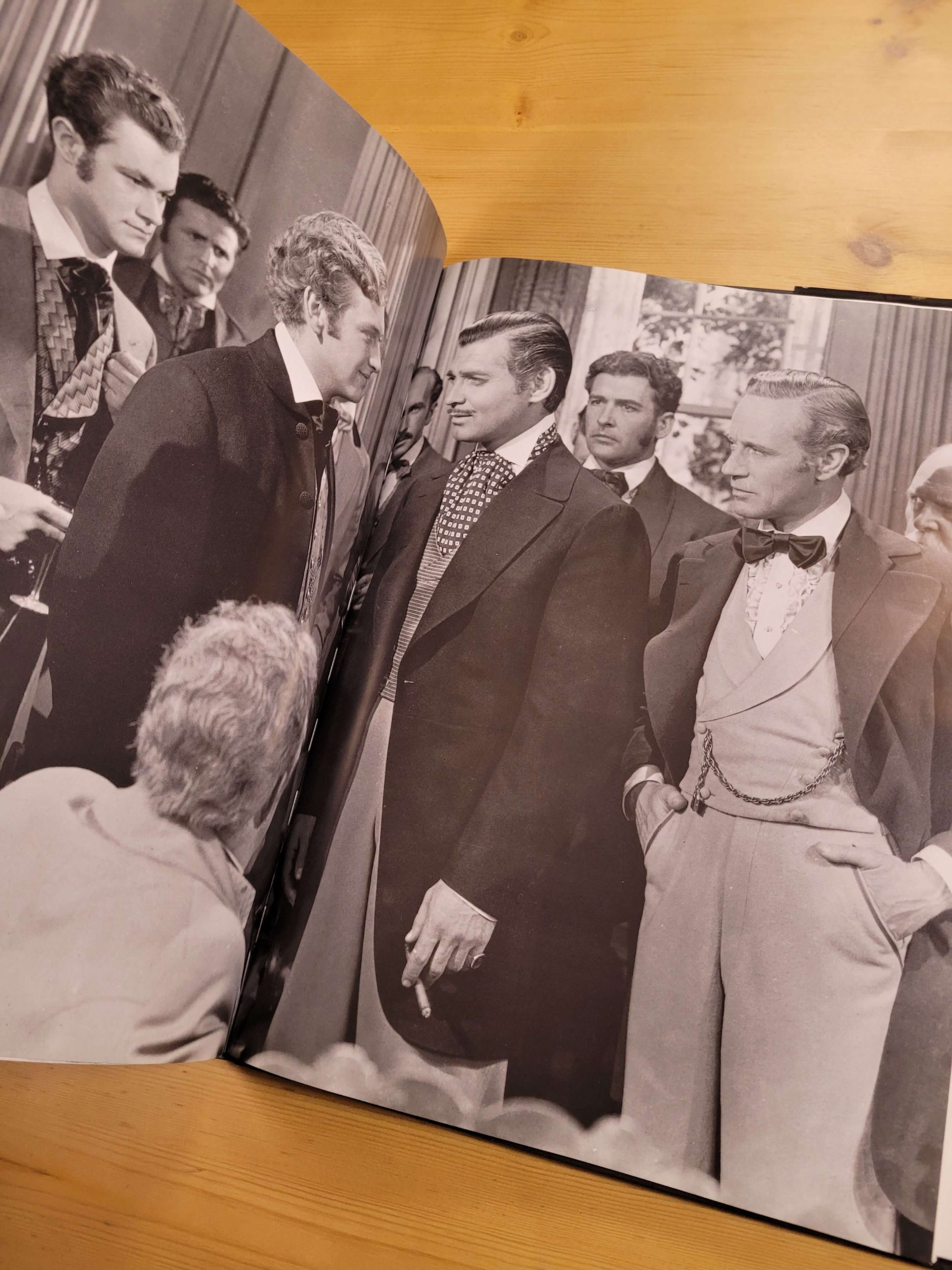 Libro HOLLYWOOD PORTRAIT: CLARK GABLE (1992) - Imagen 13