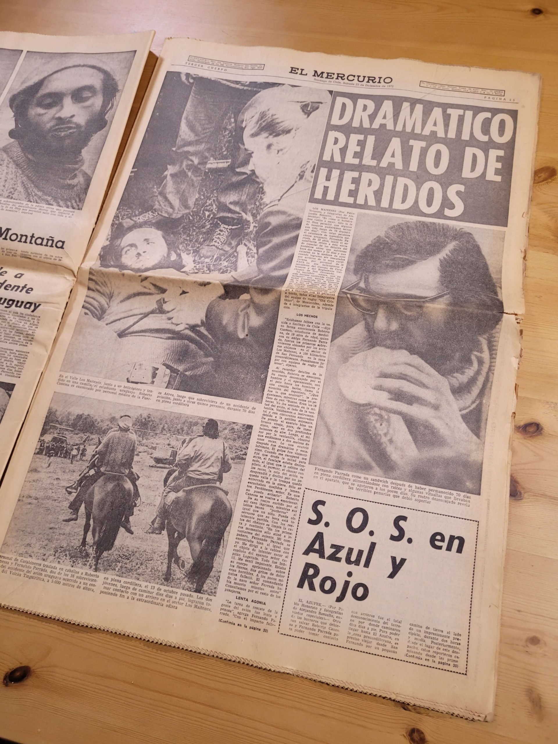 Diario EL MERCURIO para el día del rescate de los sobrevivientes de la tragedia de los Andes (1972) -Original- - Imagen 5