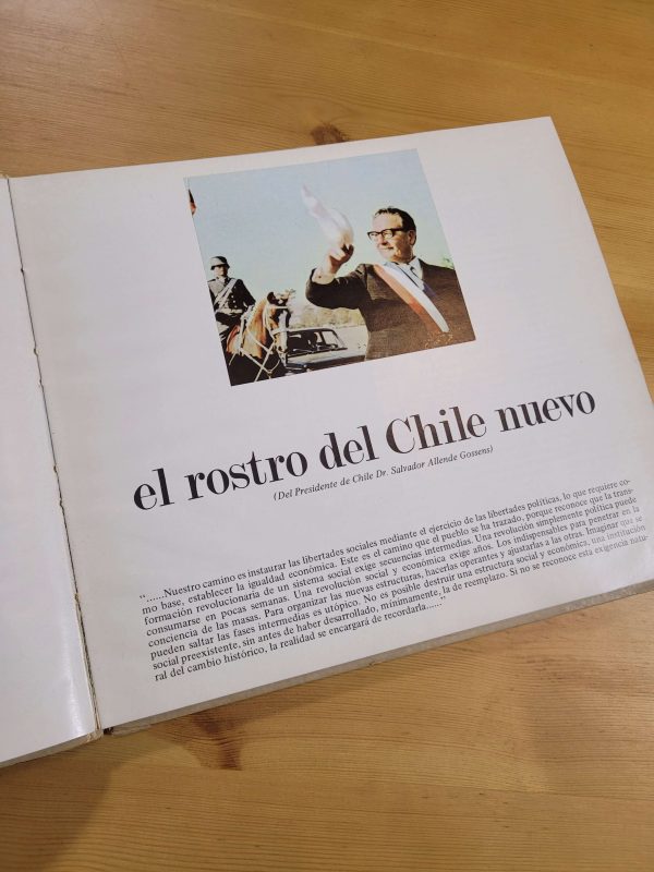 Libro EL CAMINO DE CHILE -CORFO- (1972)