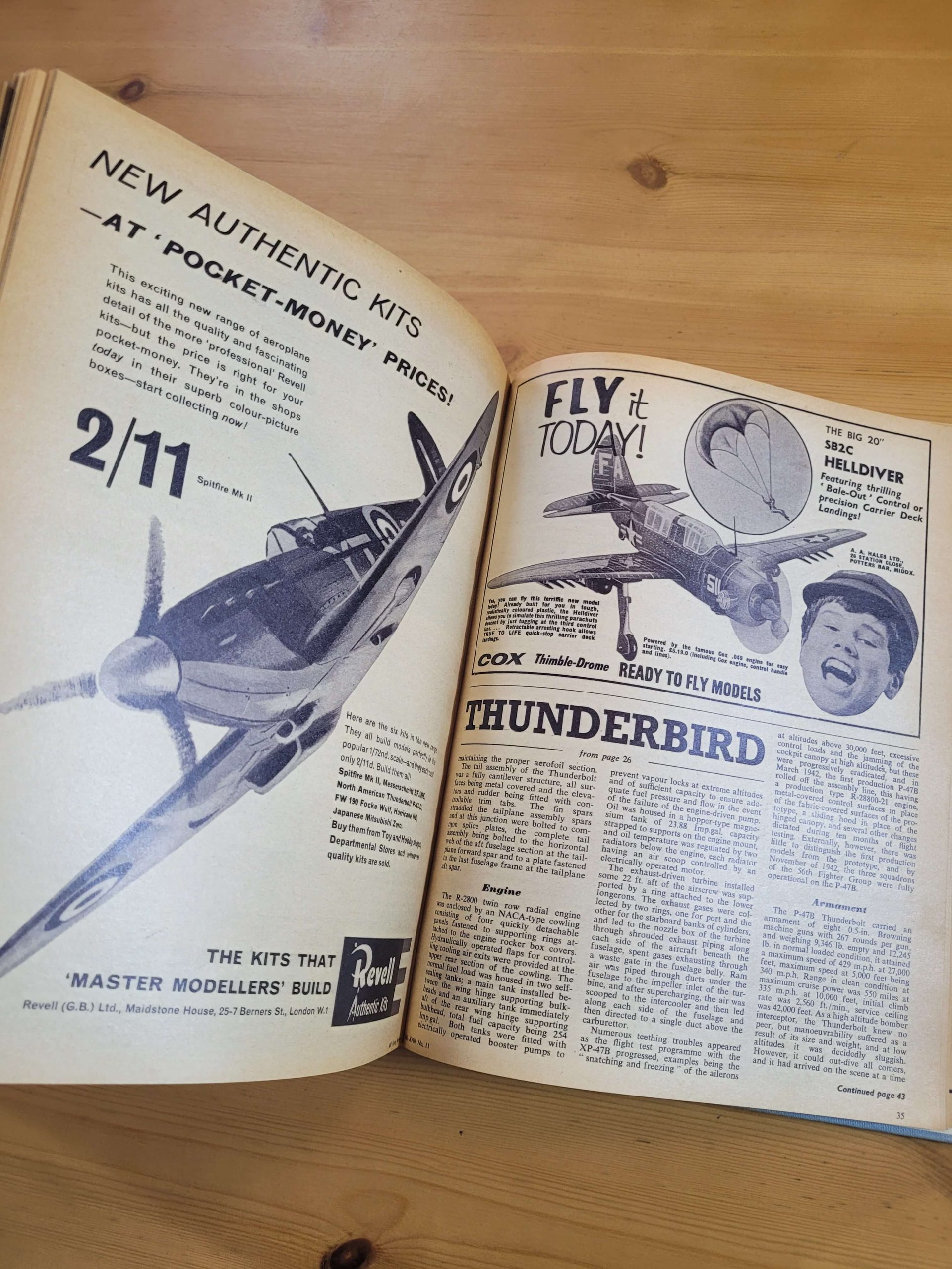 Empaste RAF FLYING REVIEW -Año completo- 1962 (12 revistas) - Imagen 20