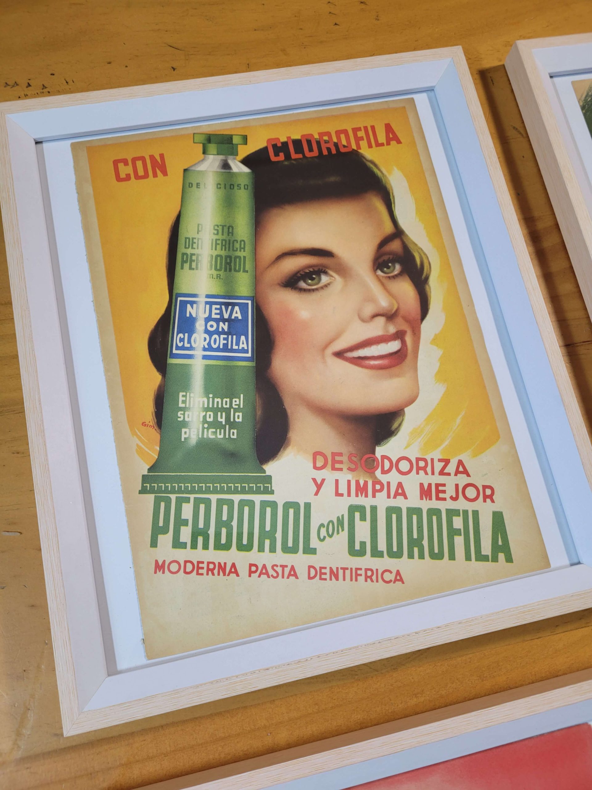 Pack cuadros PUBLICIDAD CHILENA FEMENINA n°2 (años 40s) - Imagen 2