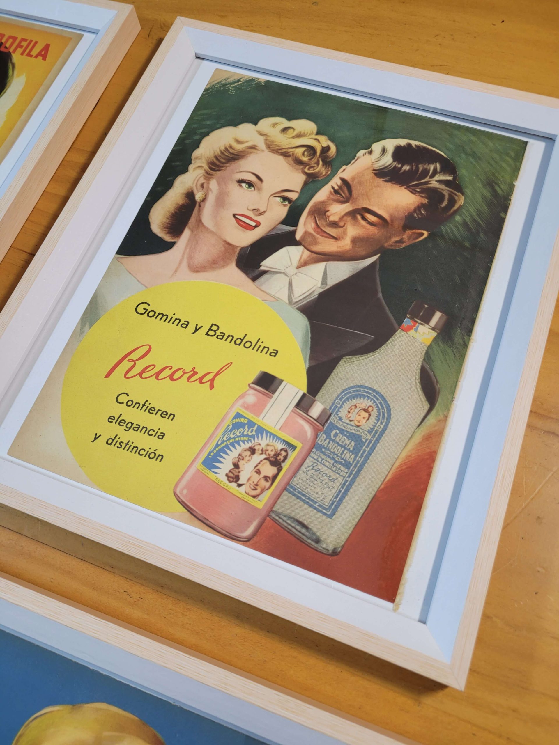 Pack cuadros PUBLICIDAD CHILENA FEMENINA n°2 (años 40s) - Imagen 5